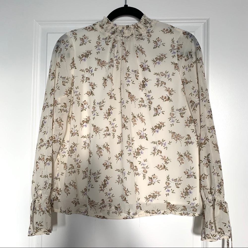 THE EDITORS MARKET - Cream Floral Blouse - Size M